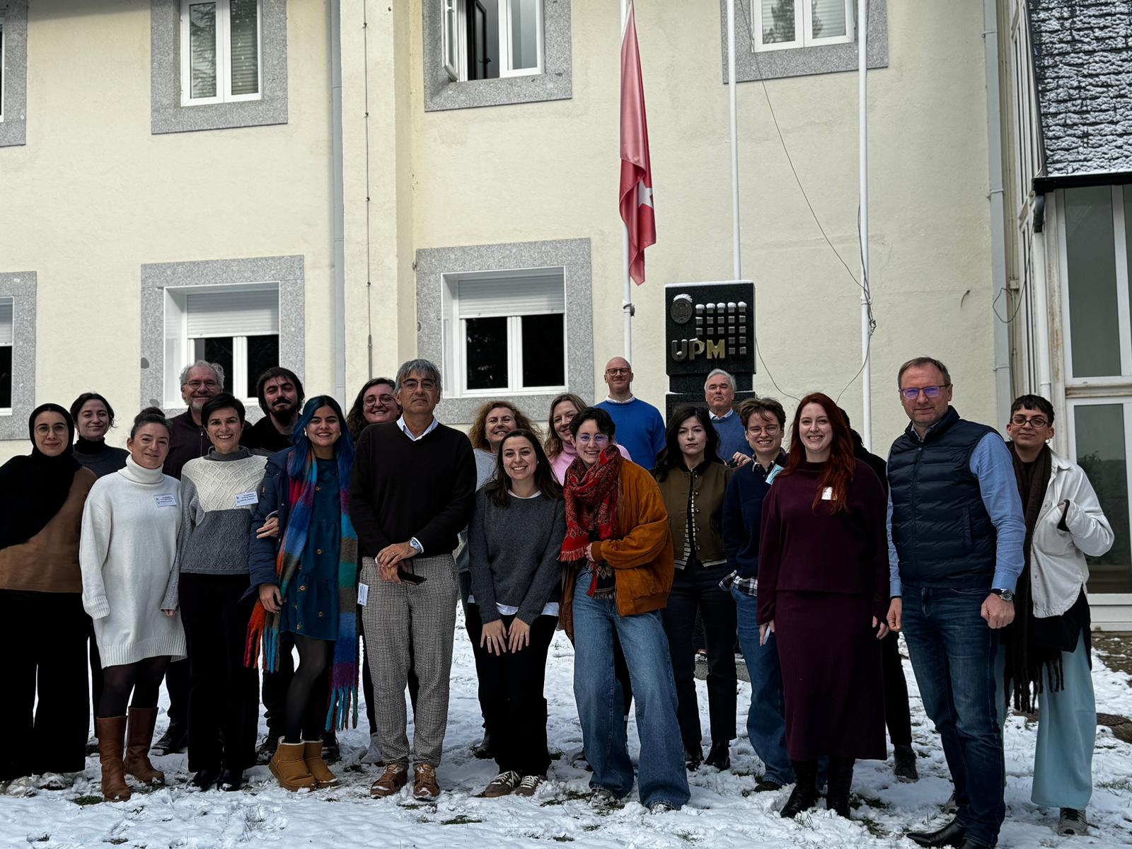 Post image 26 (secondary)